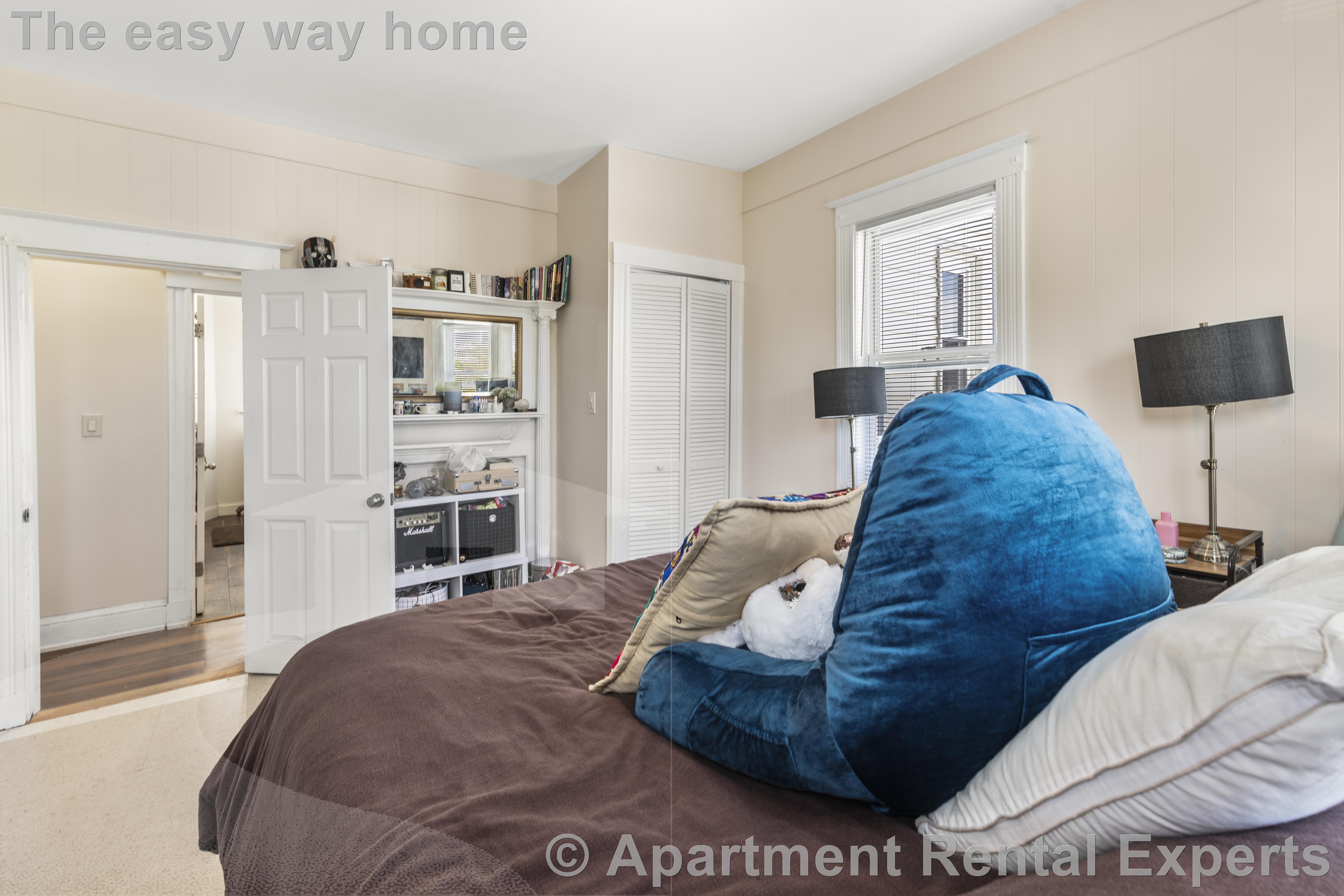 175 River St, Central Square