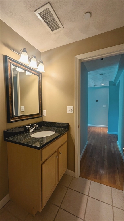 11 Endicott, Peabody