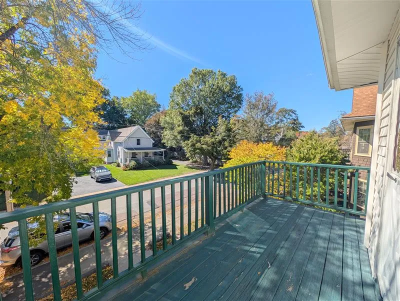 58 Monument St, West Medford