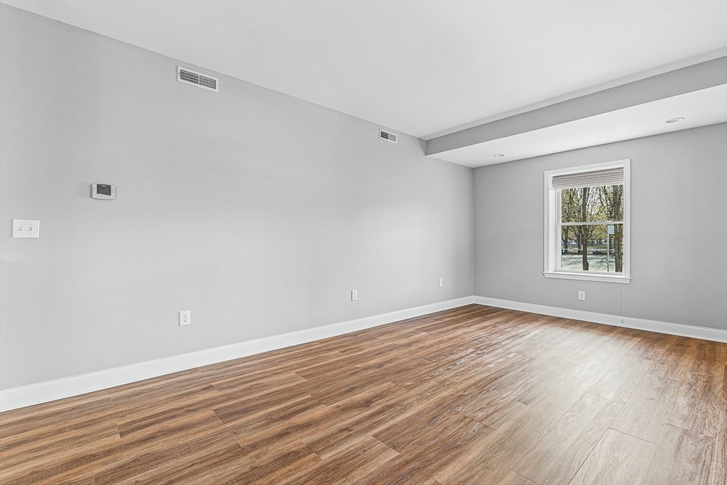 76-78 Bradbury Ave, Medford