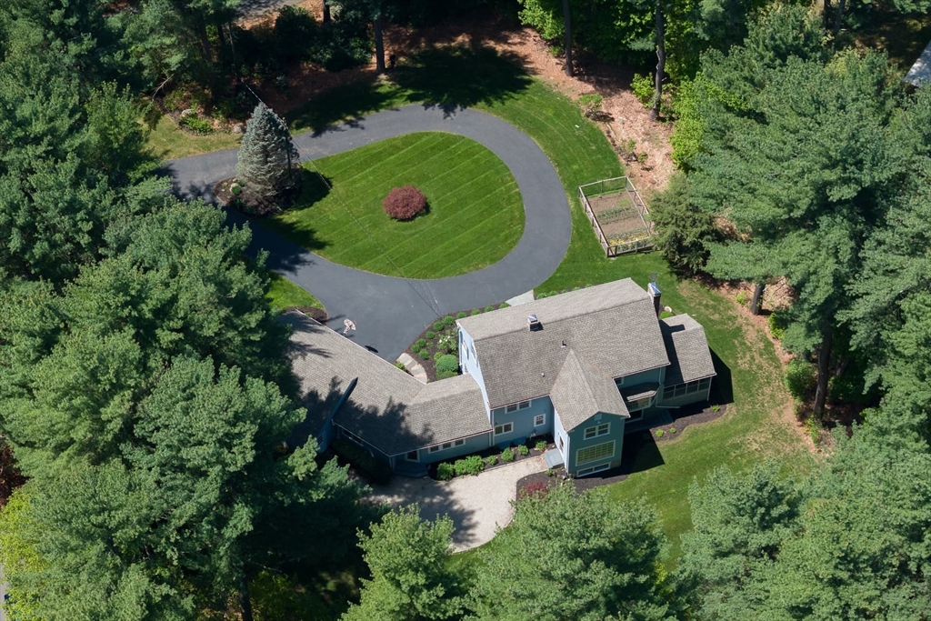 22 Bradford Rd, Weston