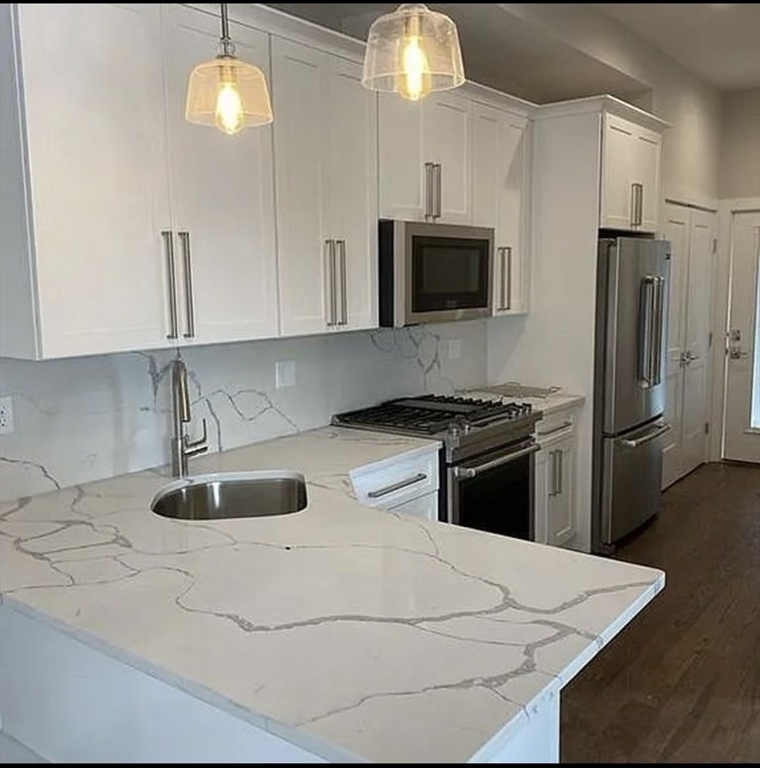 64 Gove St, East Boston