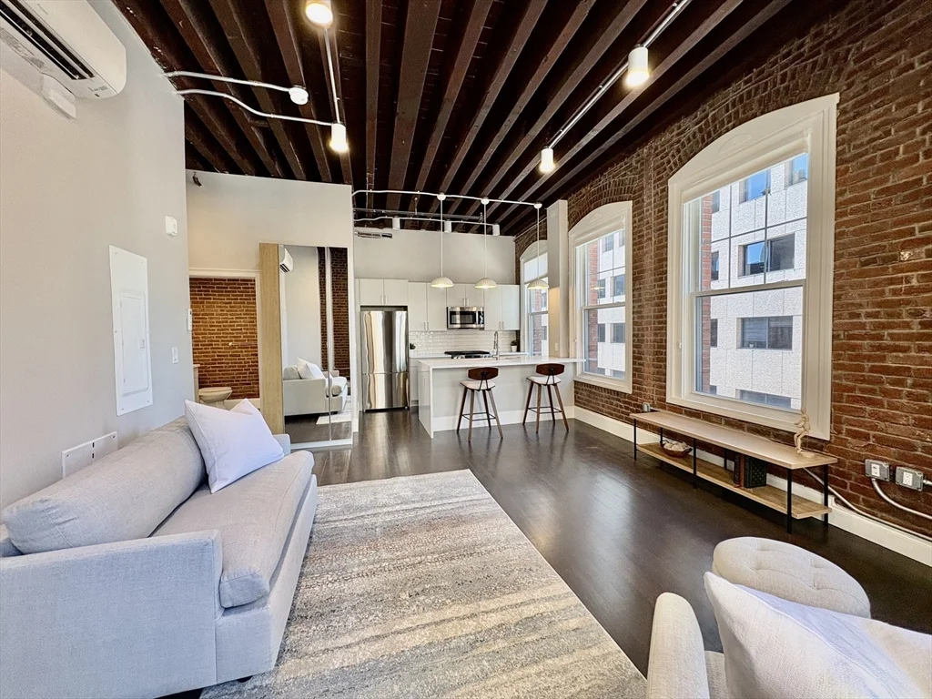 281 Franklin St, Boston Downtown