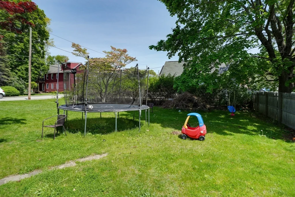 5 Eddy St, Webster