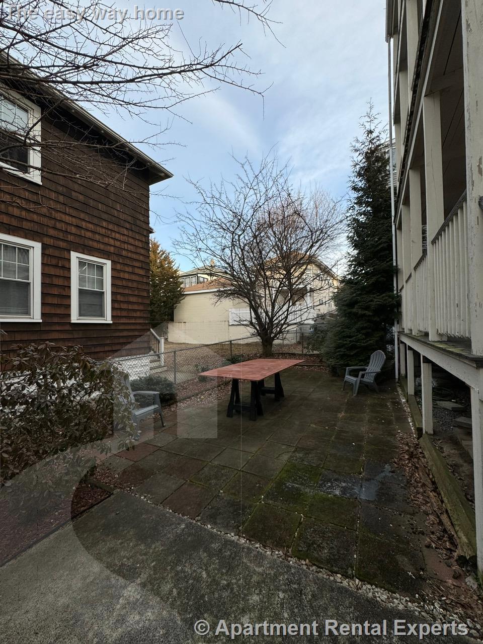 65 Conwell Ave, Teele Square