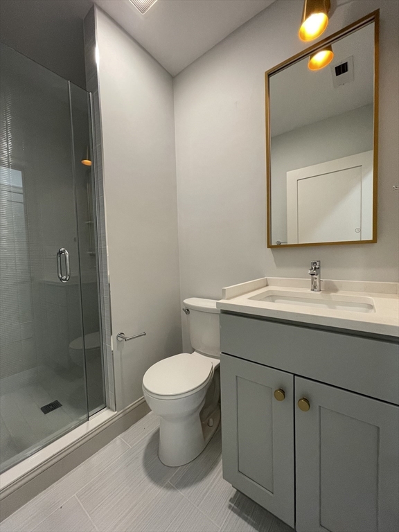 43 Saxton, Dorchester