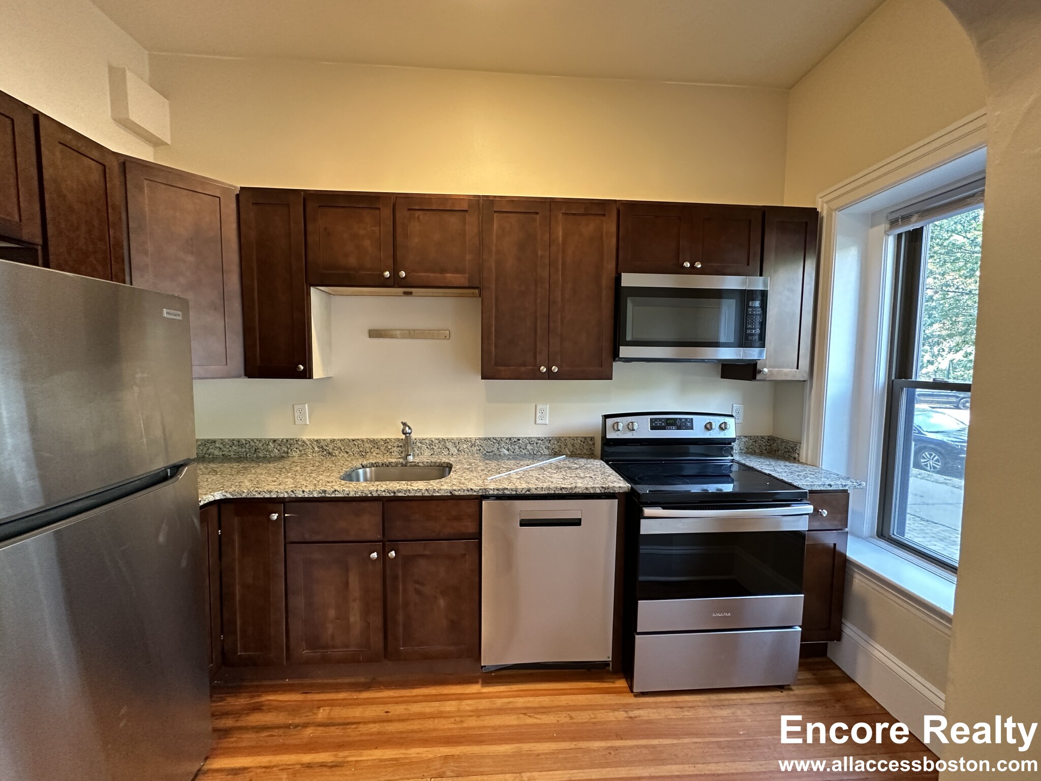 1463 Beacon St, Griggs Park