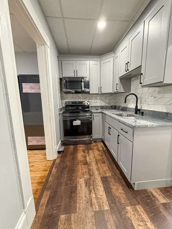 11 Lawrence St, North Lawrence