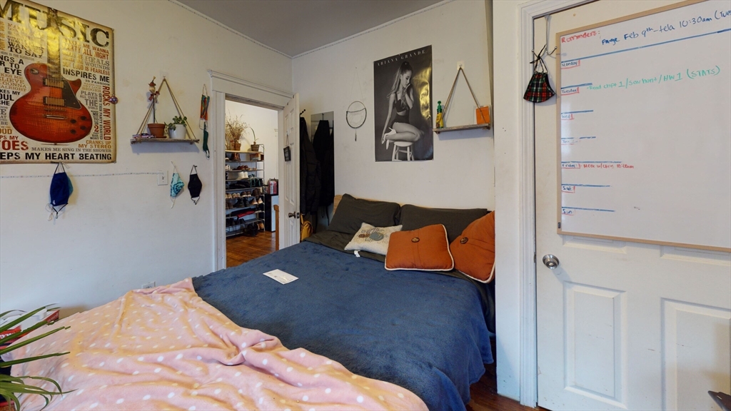 11 Ransom Rd, Boston