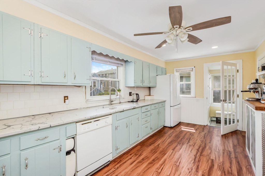 18 Washington Ave, New Bedford