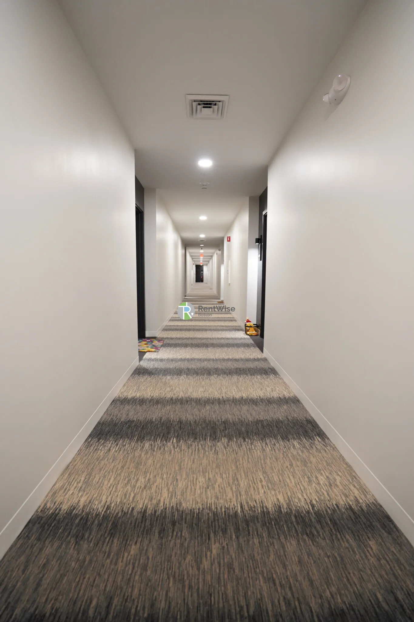 289 Walk Hill St, Roslindale