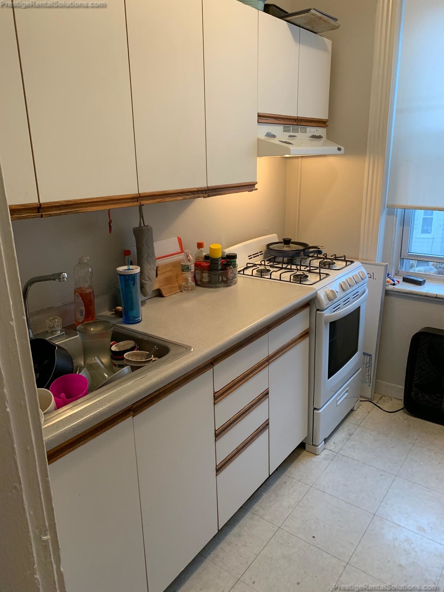 31 Gardner St, Allston