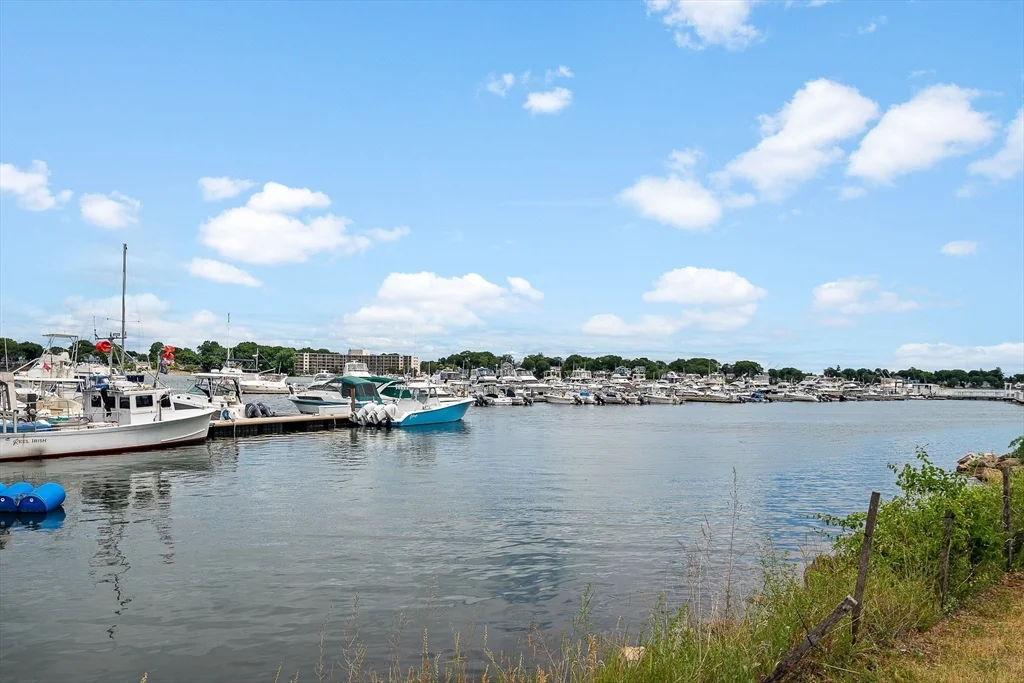 200 Cove Way, Quincy Point