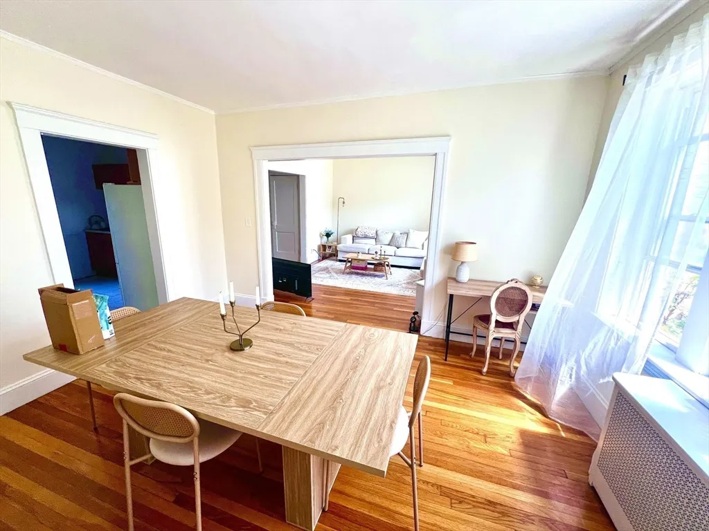 235 Freeman St, North Brookline