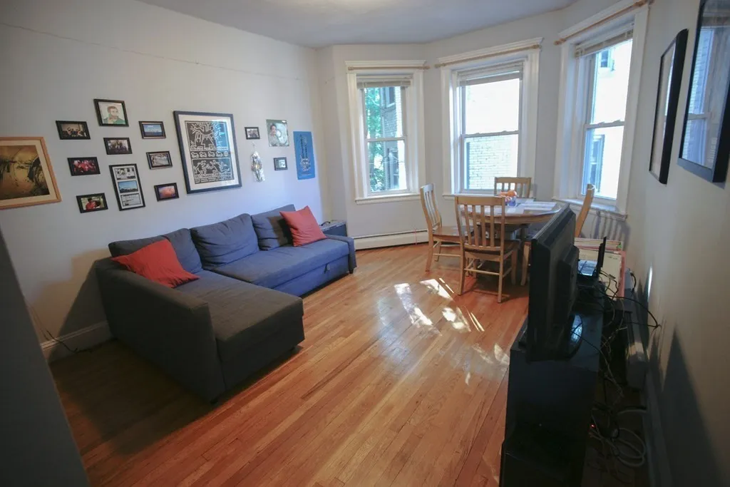 1840 Commonwealth Ave, Brighton