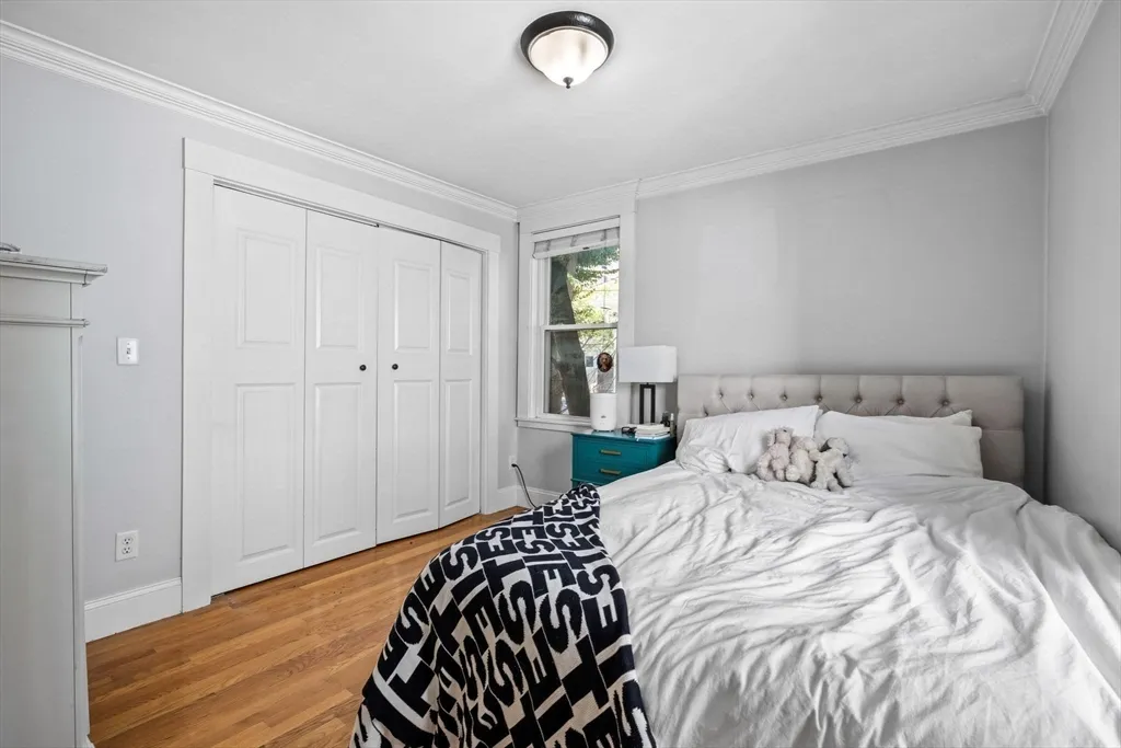 73 G St, South Boston