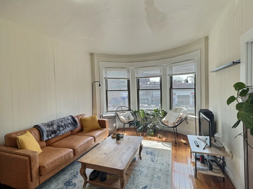 1390 Beacon, Coolidge Corner