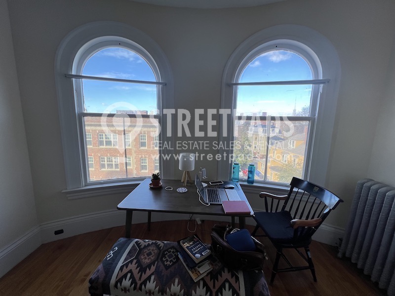 2 Ware St, Mid-Cambridge