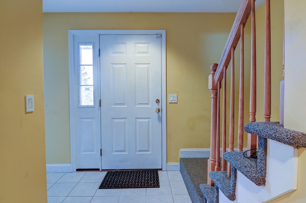 3 bed, 2 bath apartment for rent at 31 Westford St Unit 31, Quincy — photo 15 of 19