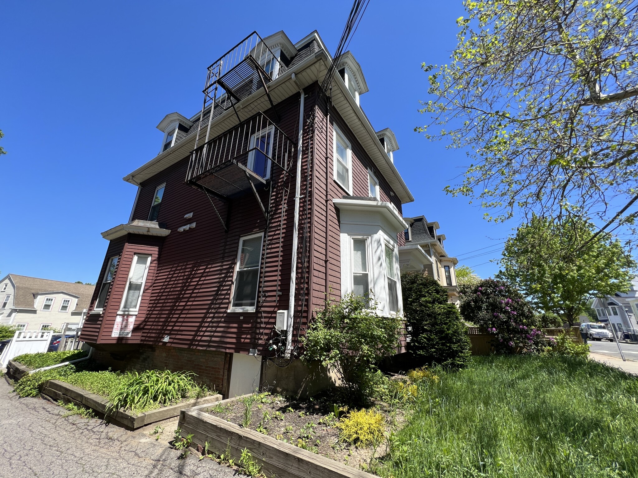 65 Walden St, North Cambridge