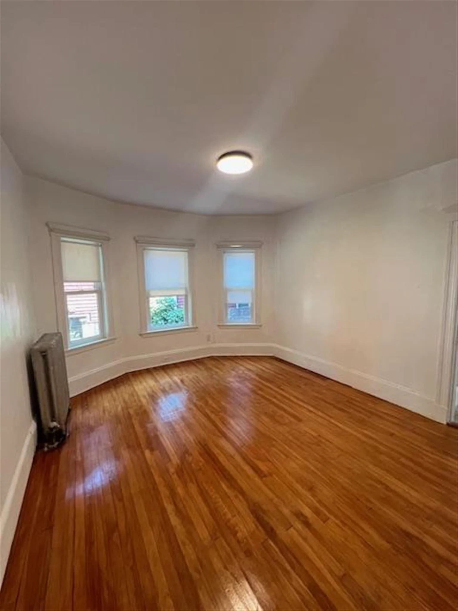 12 Quincy St, Medford