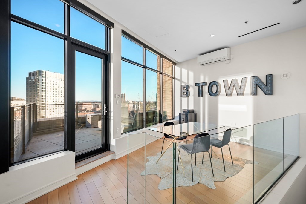 580 Washington St, Theatre District