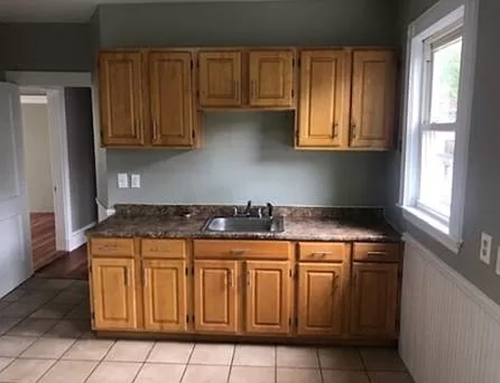 3 bed, 1 bath apartment for rent at 18 Santuit St Unit 1, Dorchester — photo 1 of 6