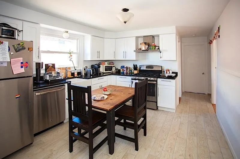 22 Murdock St, Powder House Square