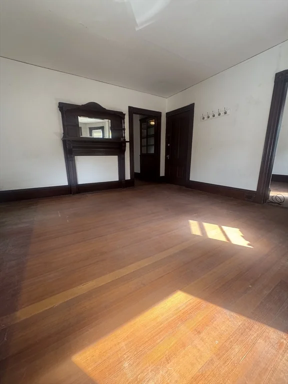 85 Chestnut St, Brookline