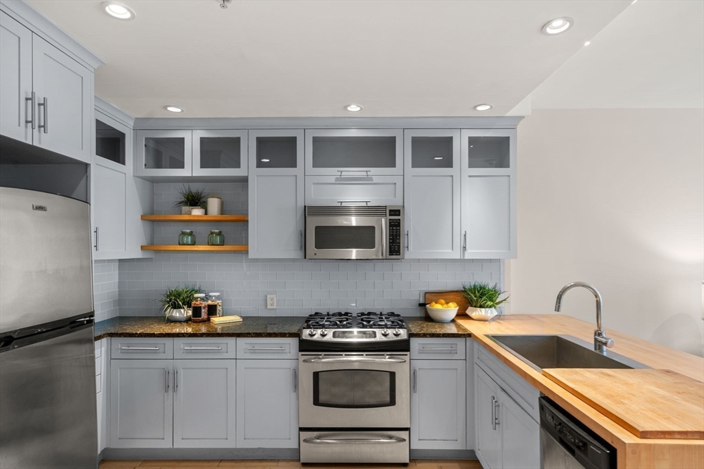 251 Heath St, Jamaica Plain