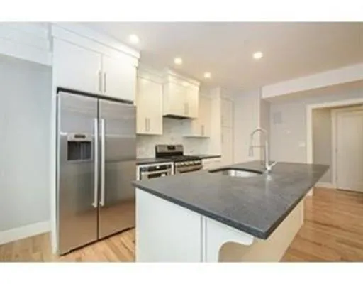 339 W Broadway, South Boston