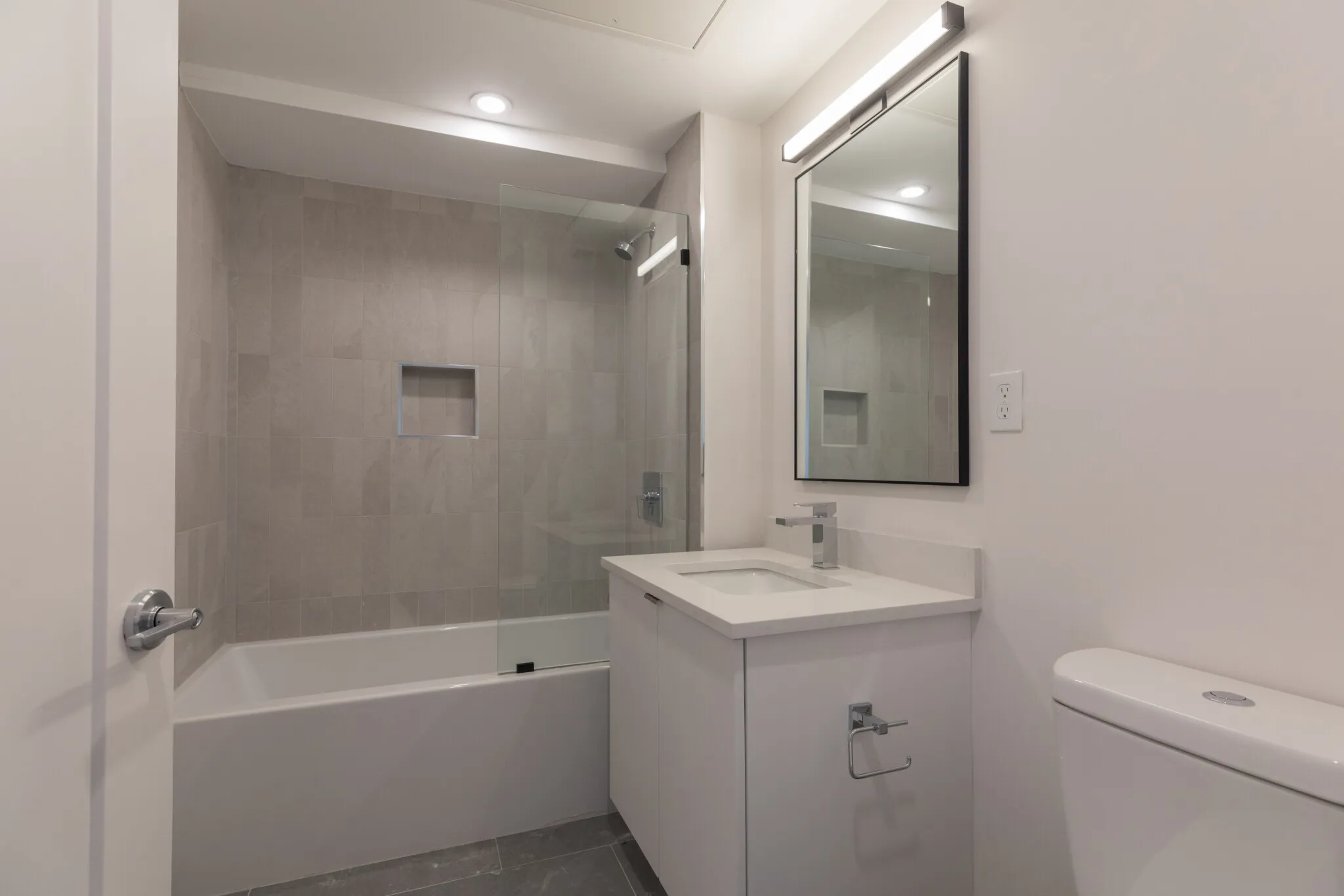 11 East Lenox St, Roxbury