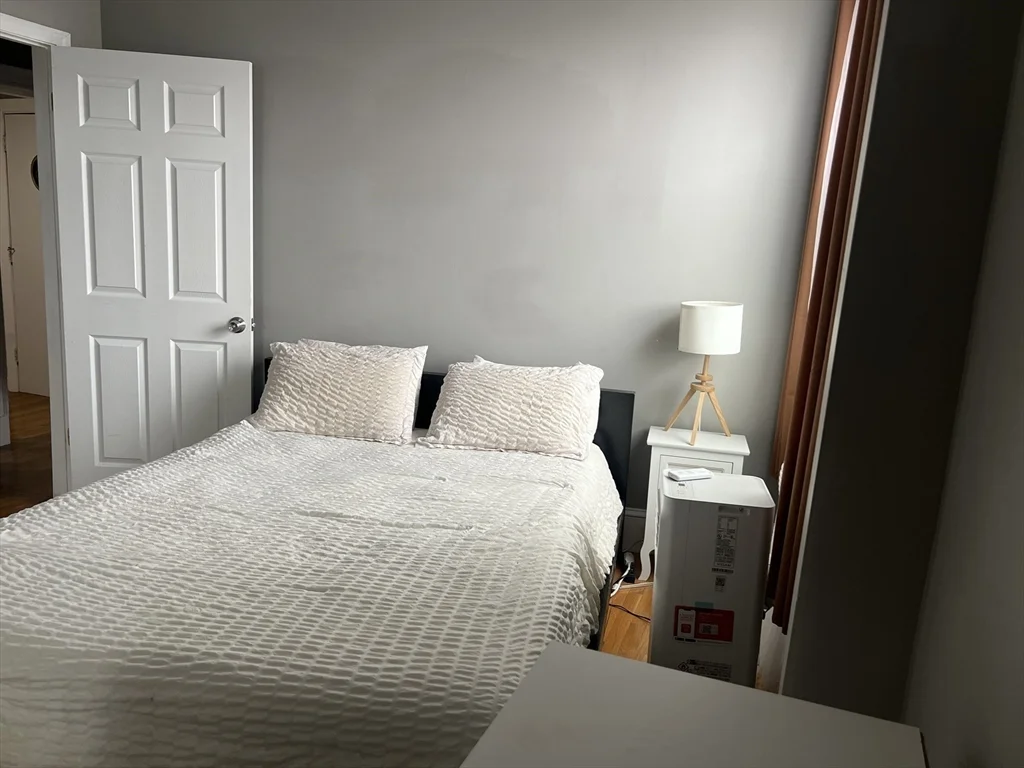 267 Washington Ave, Winthrop