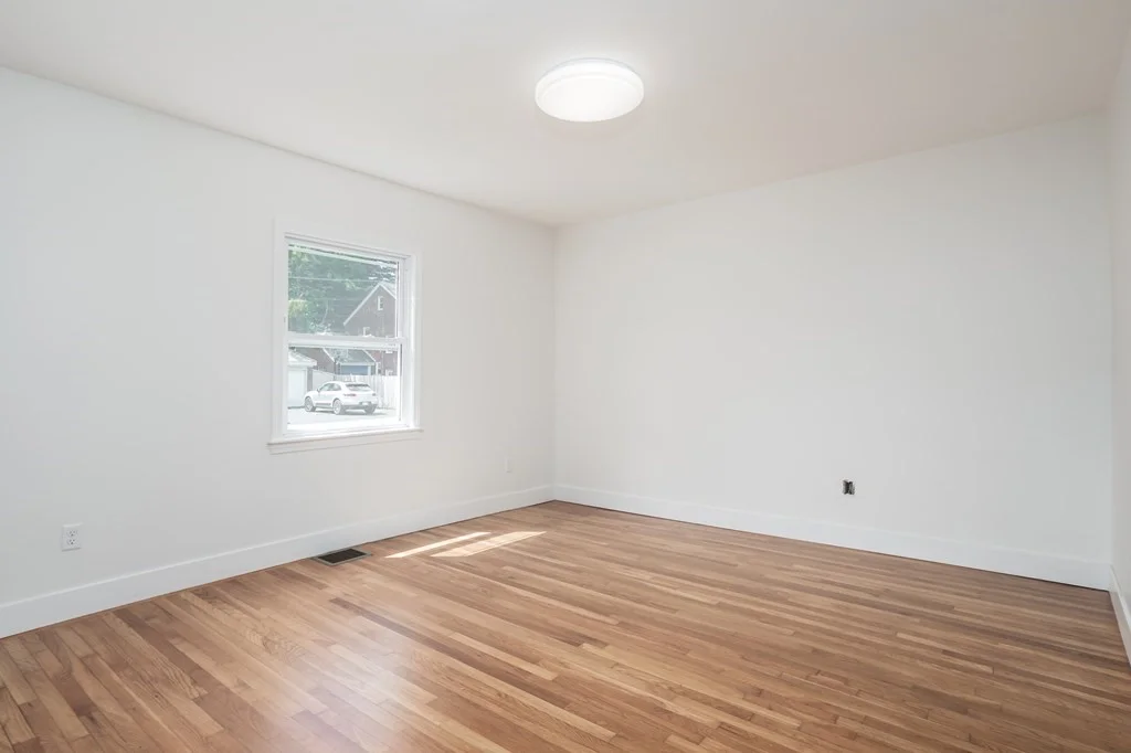 92 Clinton Pl, Newton
