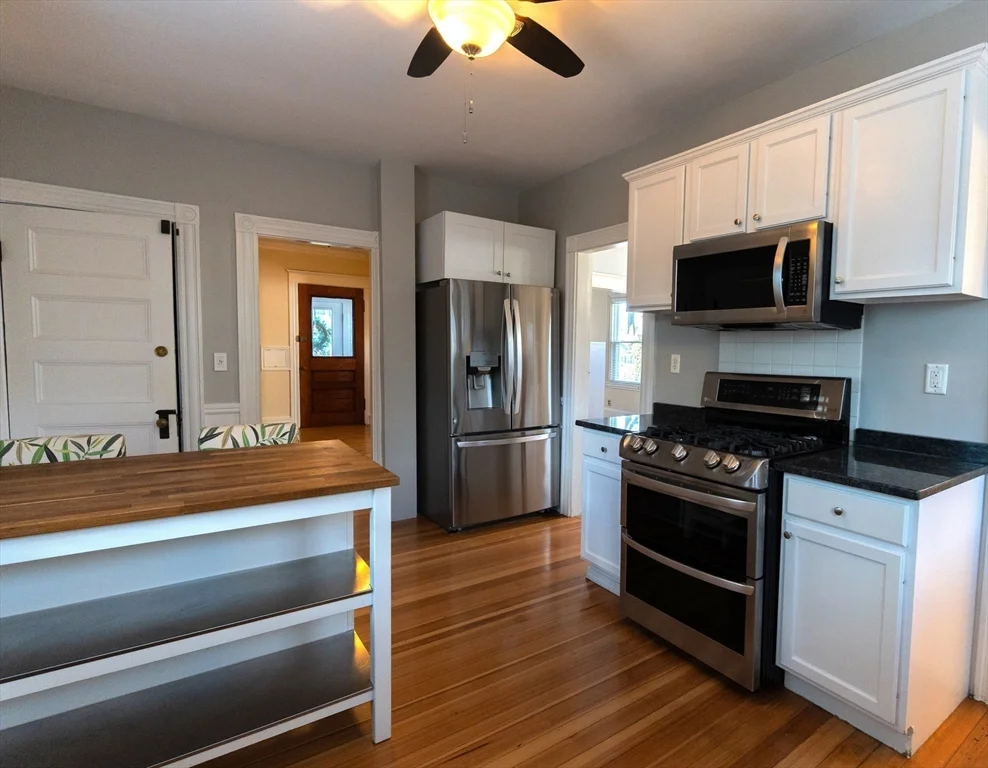 118 Newburg St, Roslindale