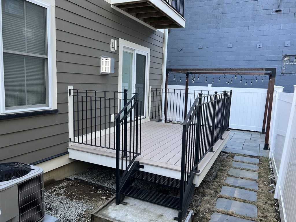 8 Enterprise St, Dorchester