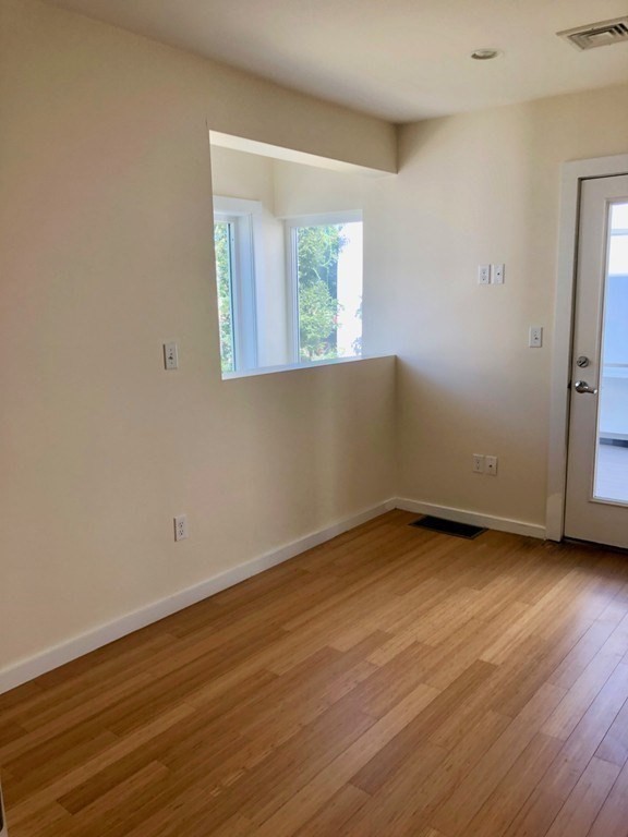 115 Charles St, Kendall Square