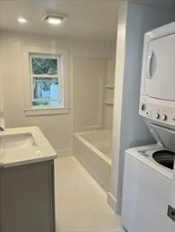 29 Cottage St, Westborough