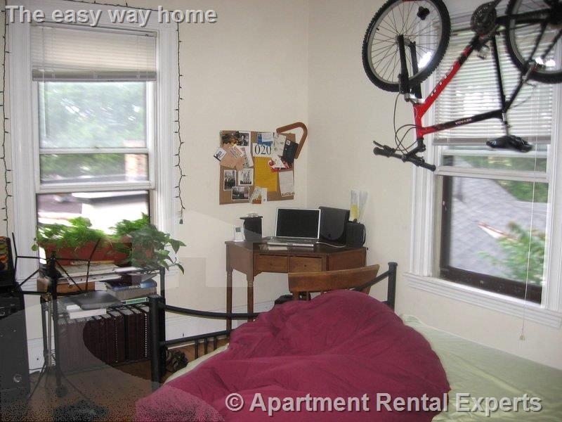 125 Hampshire St, Central Square