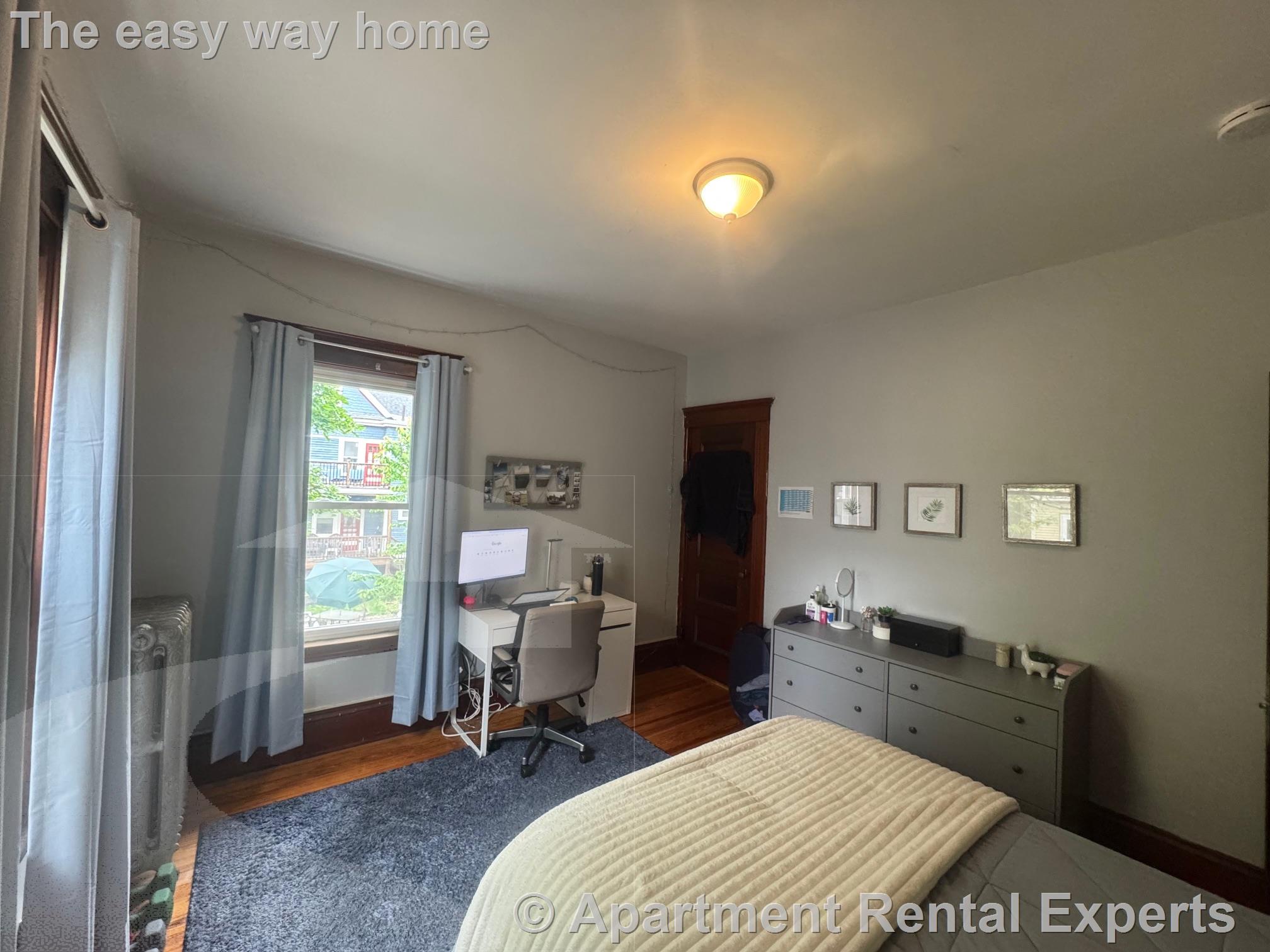 40 Hall Ave, Davis Square