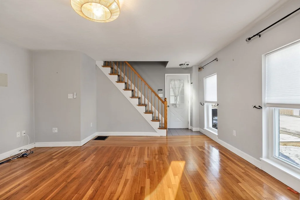 12 Wright St, Stoneham