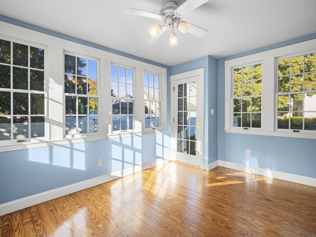 14 R Charles St, Danvers