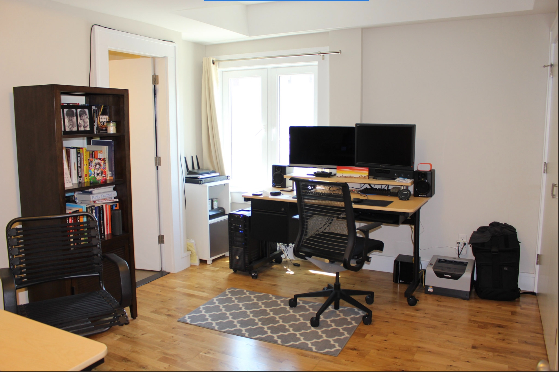 126 Charles St, East Cambridge