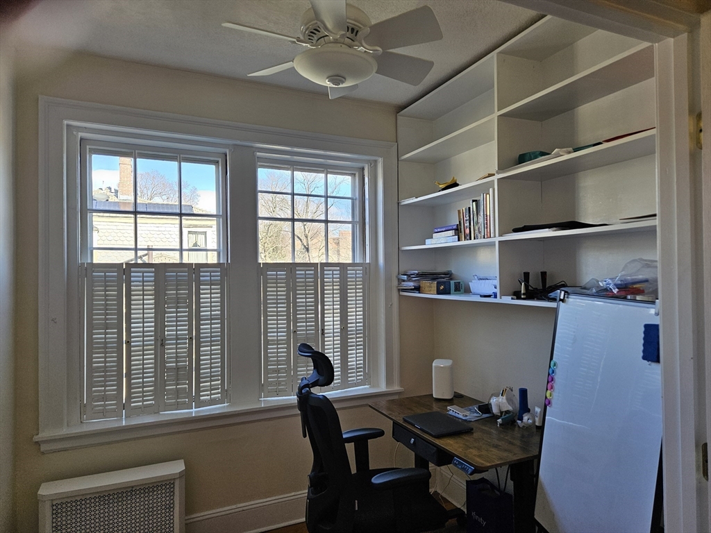 41 Bowdoin St, Neighborhood Nine