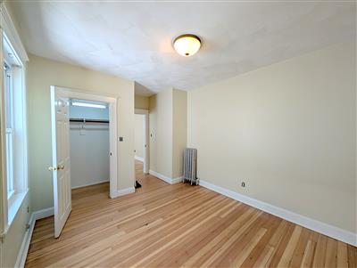 79 Conwell Ave, West Somerville