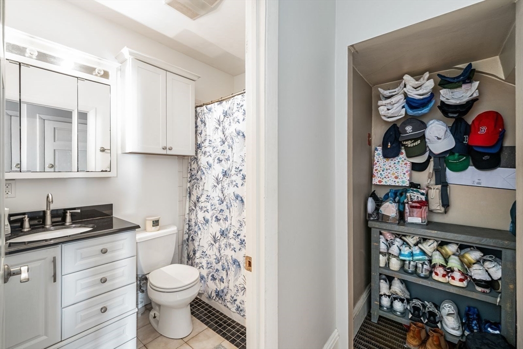 30 Vinton St, South Boston