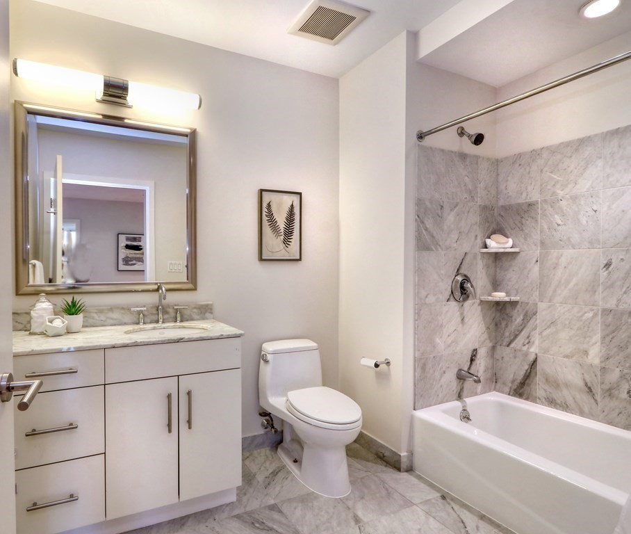 100 Station Landing, Medford