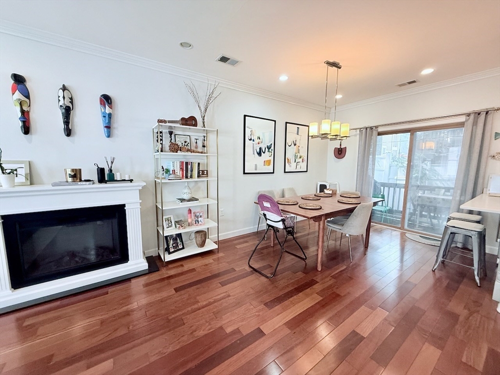 267 Bolton St, South Boston