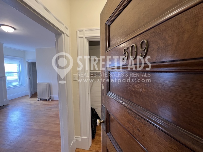 2 Ware St, Mid-Cambridge