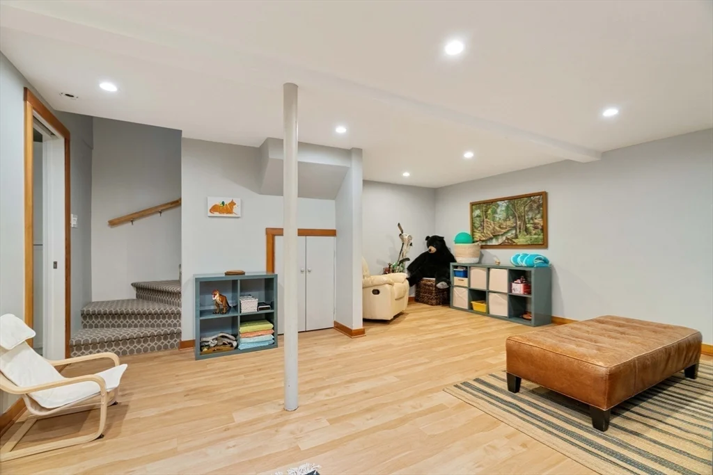 154 Allston St, Cambridgeport